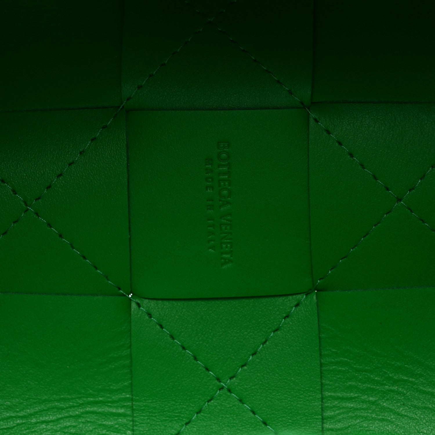 Bottega Veneta Nappa Maxi Intrecciato Small Cassette Bucket Bag Parakeet 6 of 9