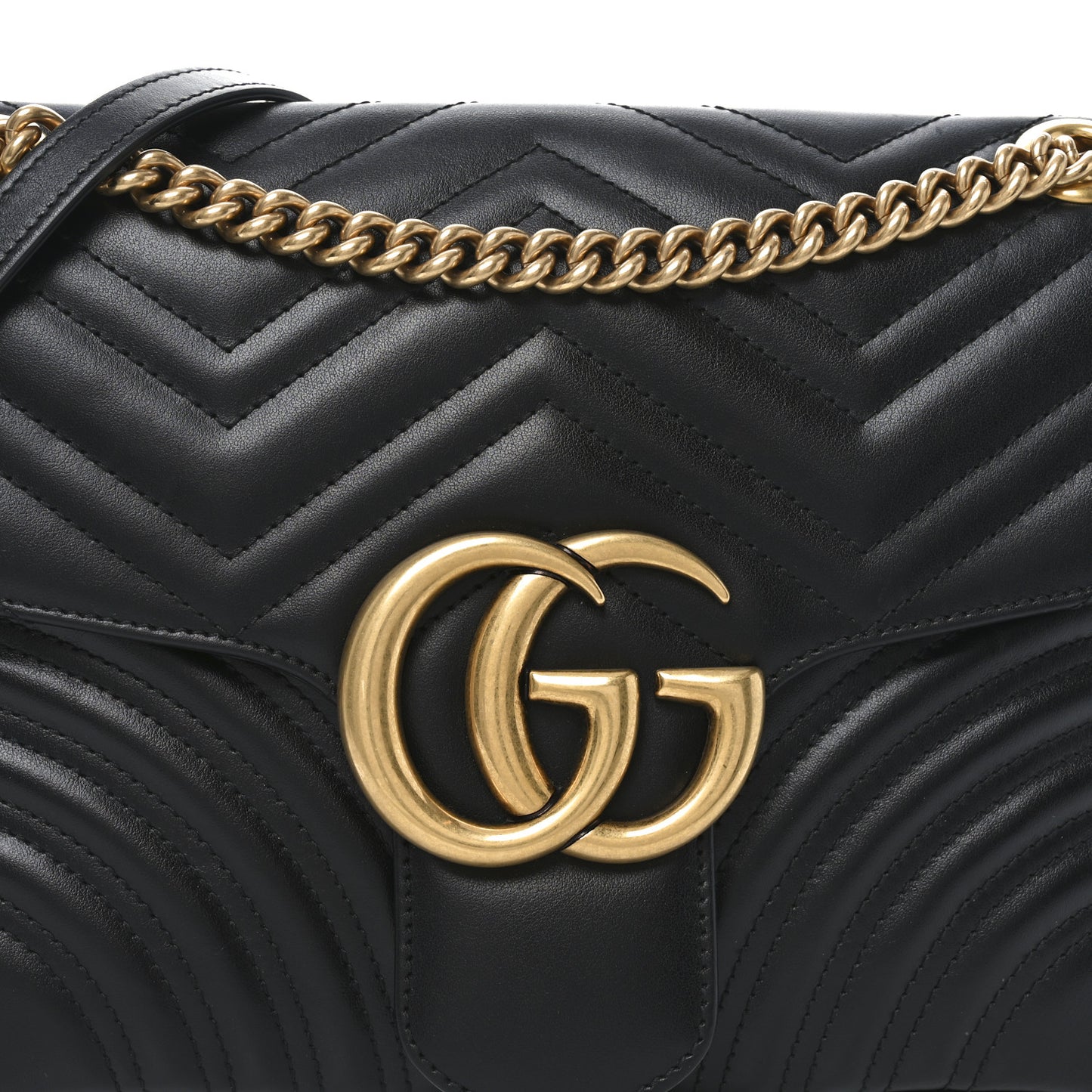 Calfskin Matelasse Medium GG Marmont Shoulder Bag Black