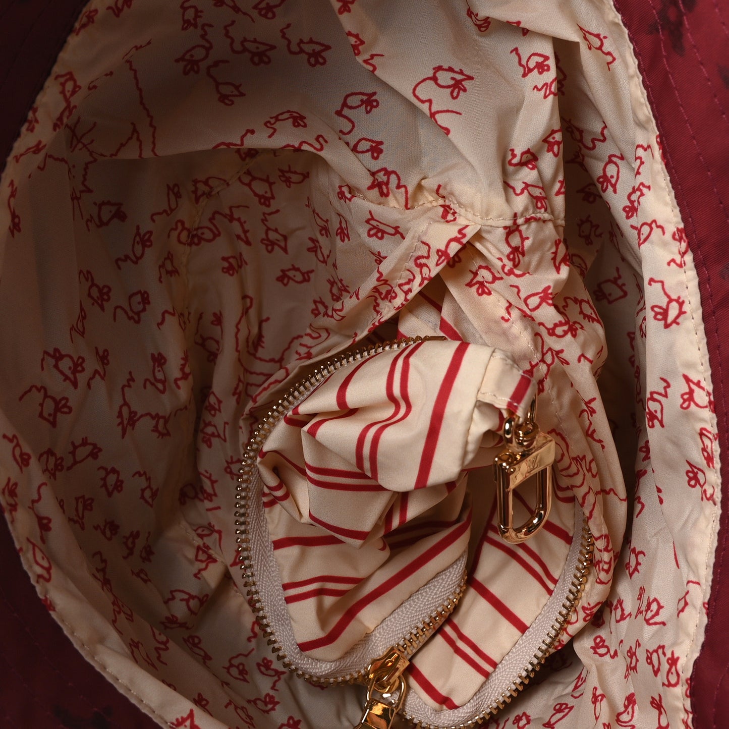 LV X Grace Coddington Polymade Monogram Pocket Bucket Hat M Raspberry