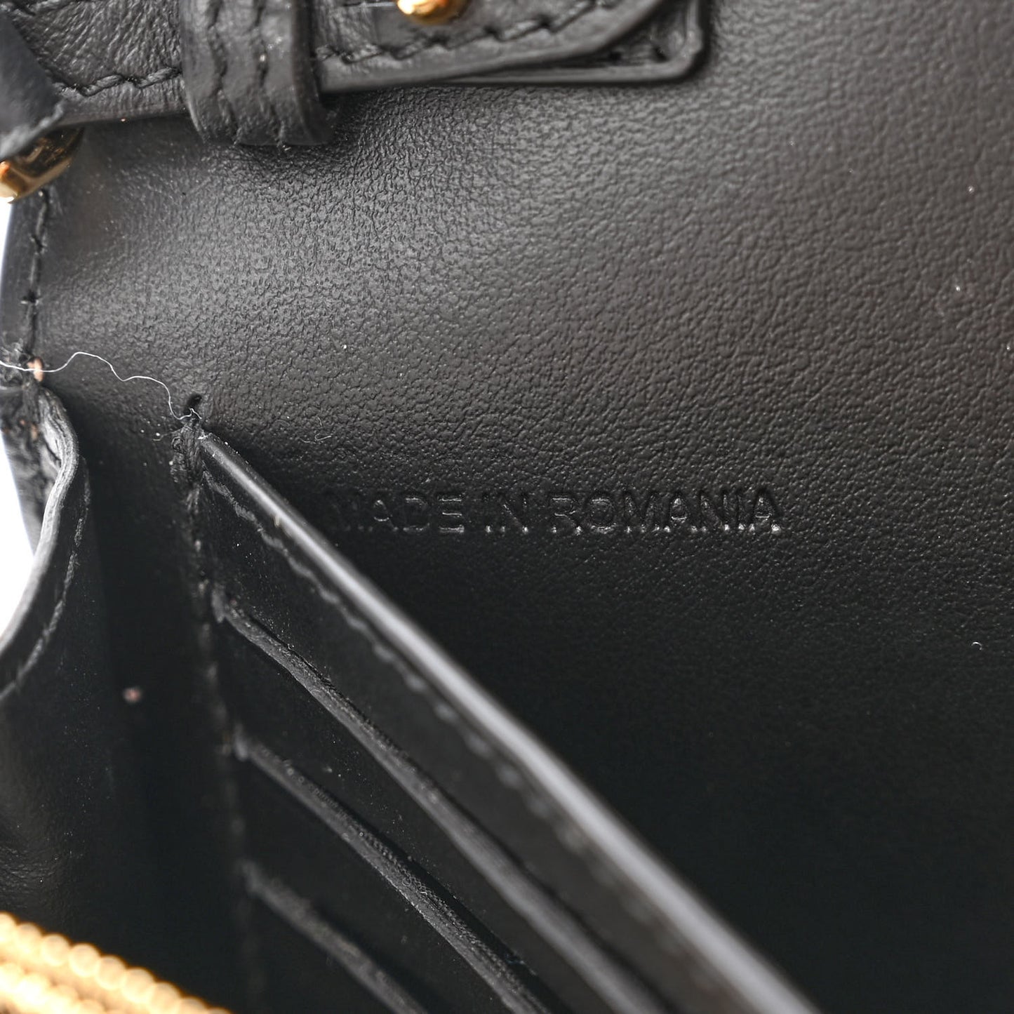 Calfskin Vintage Check Hannah Wallet with Detachable Strap Black