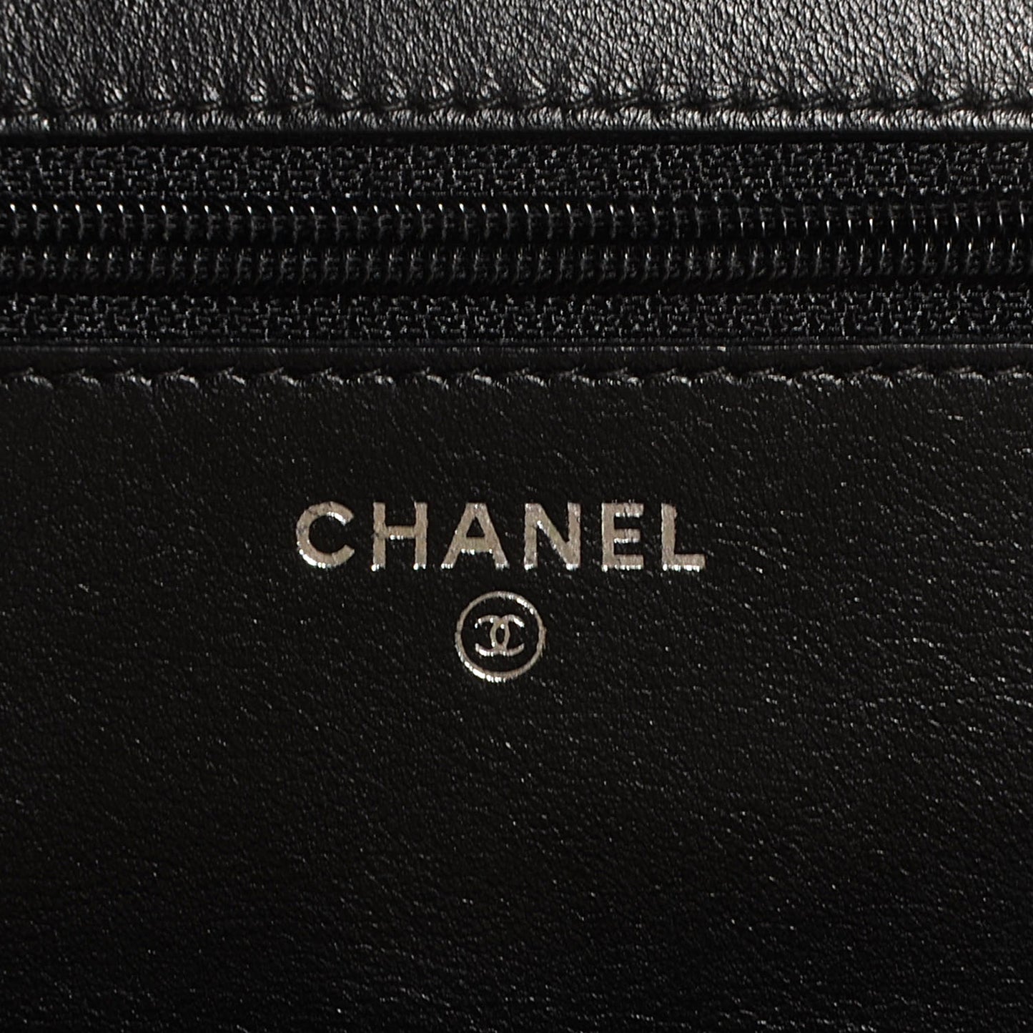 Caviar Sevruga Wallet On Chain WOC Black