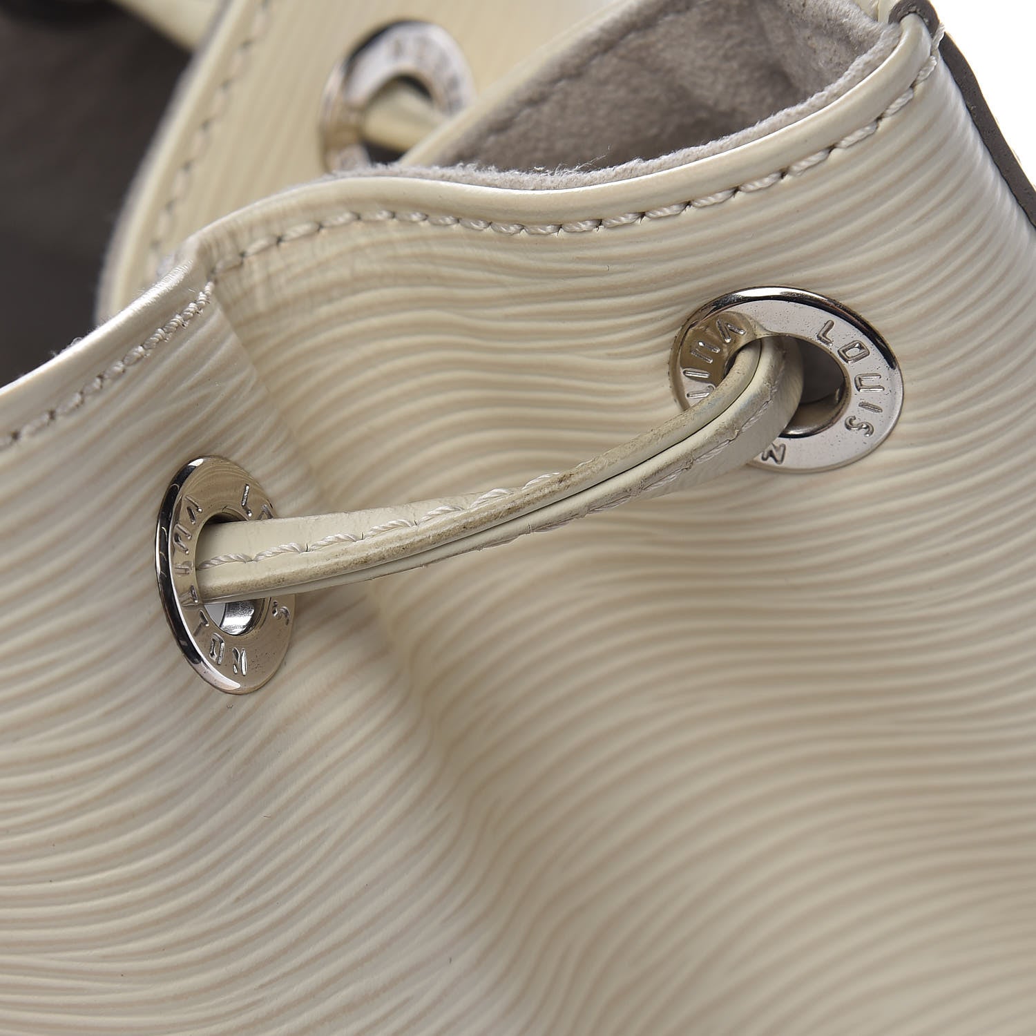 Louis Vuitton Epi Petit Noe NM Ivory Ivory 19 of 19