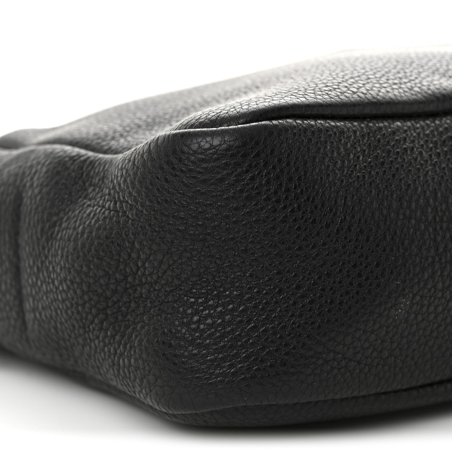 Vitello Daino Camera Crossbody Black