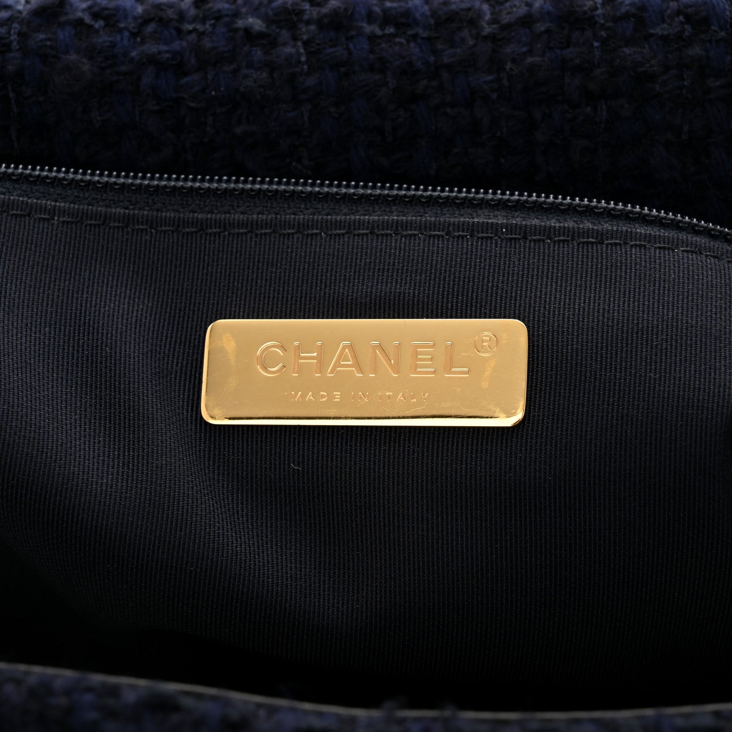 Chanel Tweed Quilted Maxi Chanel 19 Flap Navy 6 of 11