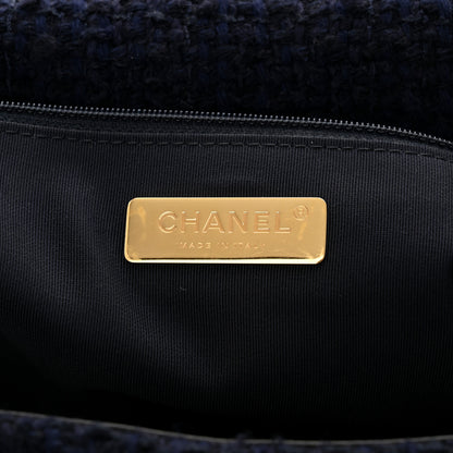 Chanel Tweed Quilted Maxi Chanel 19 Flap Navy 6 of 11