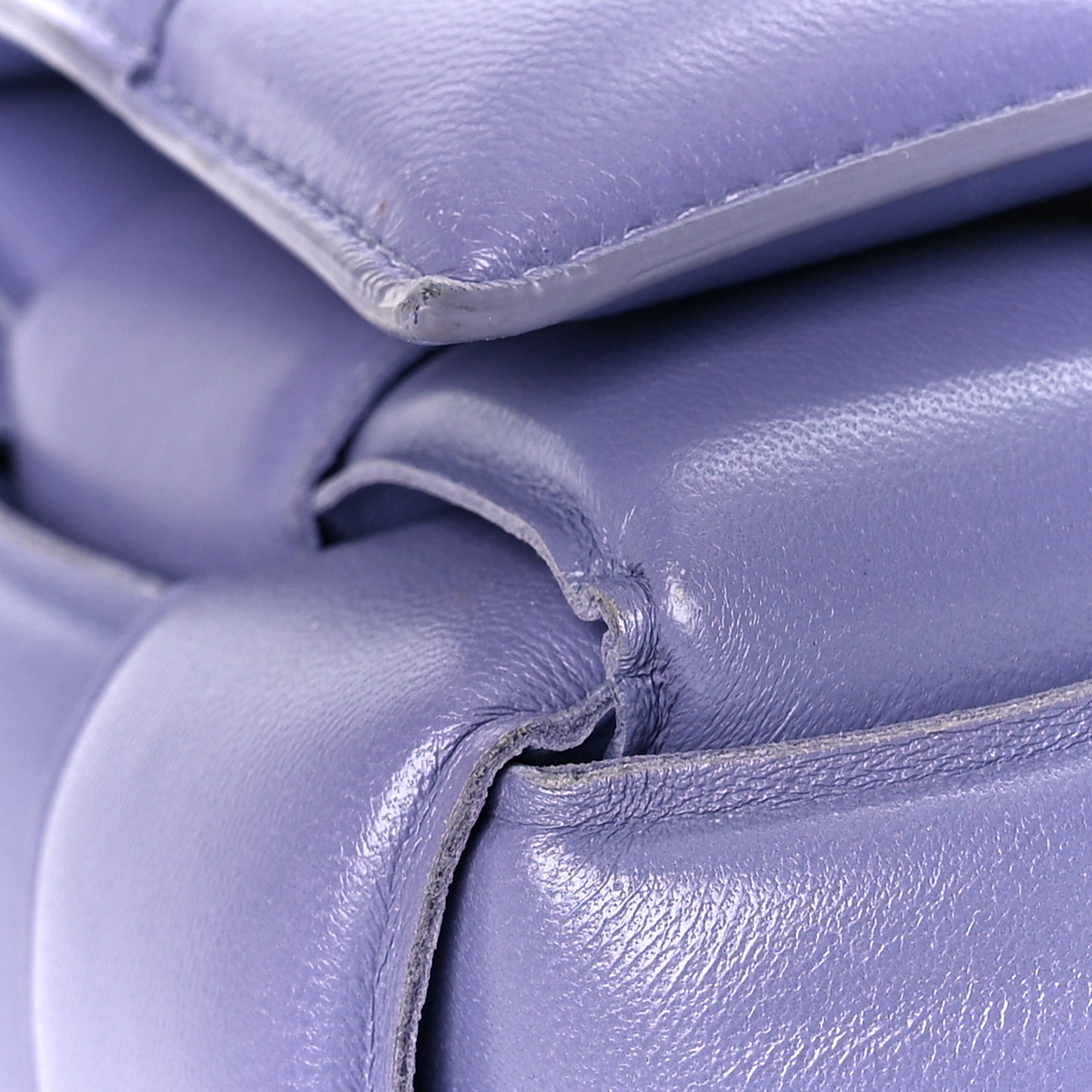 Lambskin Maxi Intreccio Padded Chain Cassette Crossbody Bag Lavender