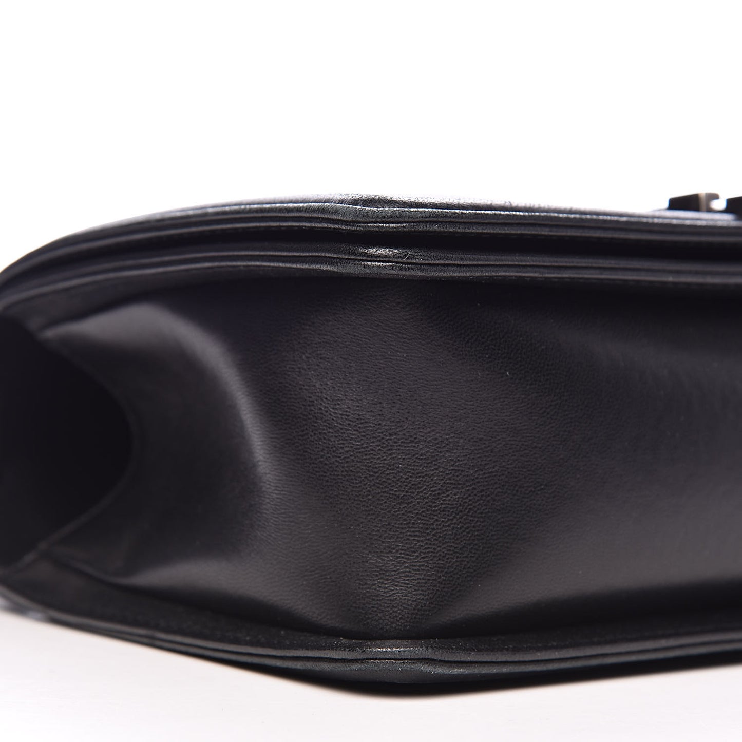 Lambskin Quilted Medium Boy Flap Black