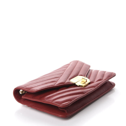 Chanel Calfskin Chevron Quilted Gabrielle Flap Red 4 of 12