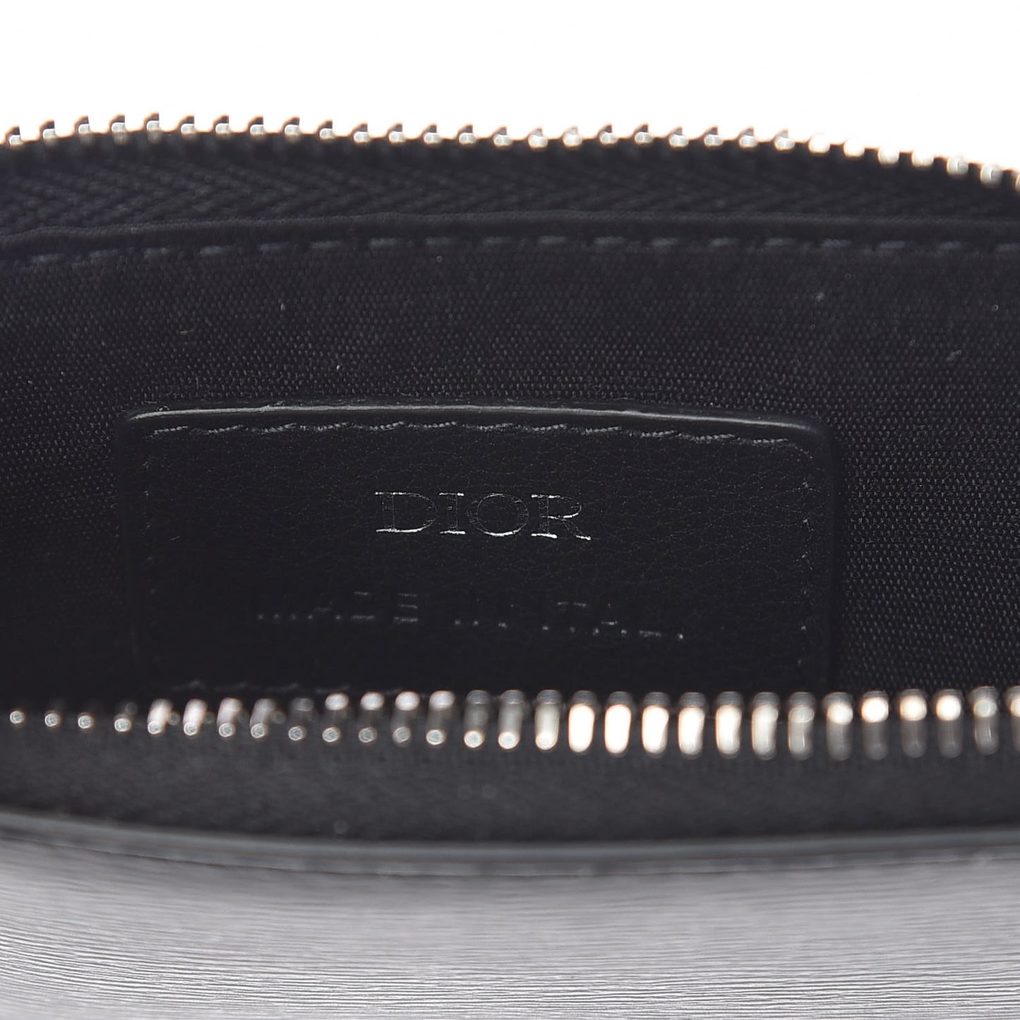 Calfskin Infinite Zipped Card Holder Black