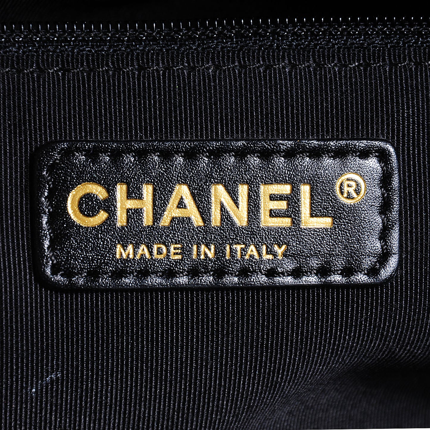 Caviar Grand Shopping Tote GST Black
