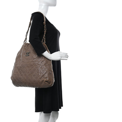 Chanel Distressed Glazed Caviar Quilted Large Elastic Tote Brown 2 of 10