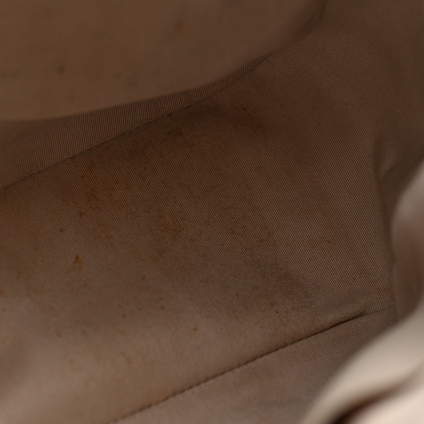 Caviar Quilted Large CC Shopping Tote Ivory