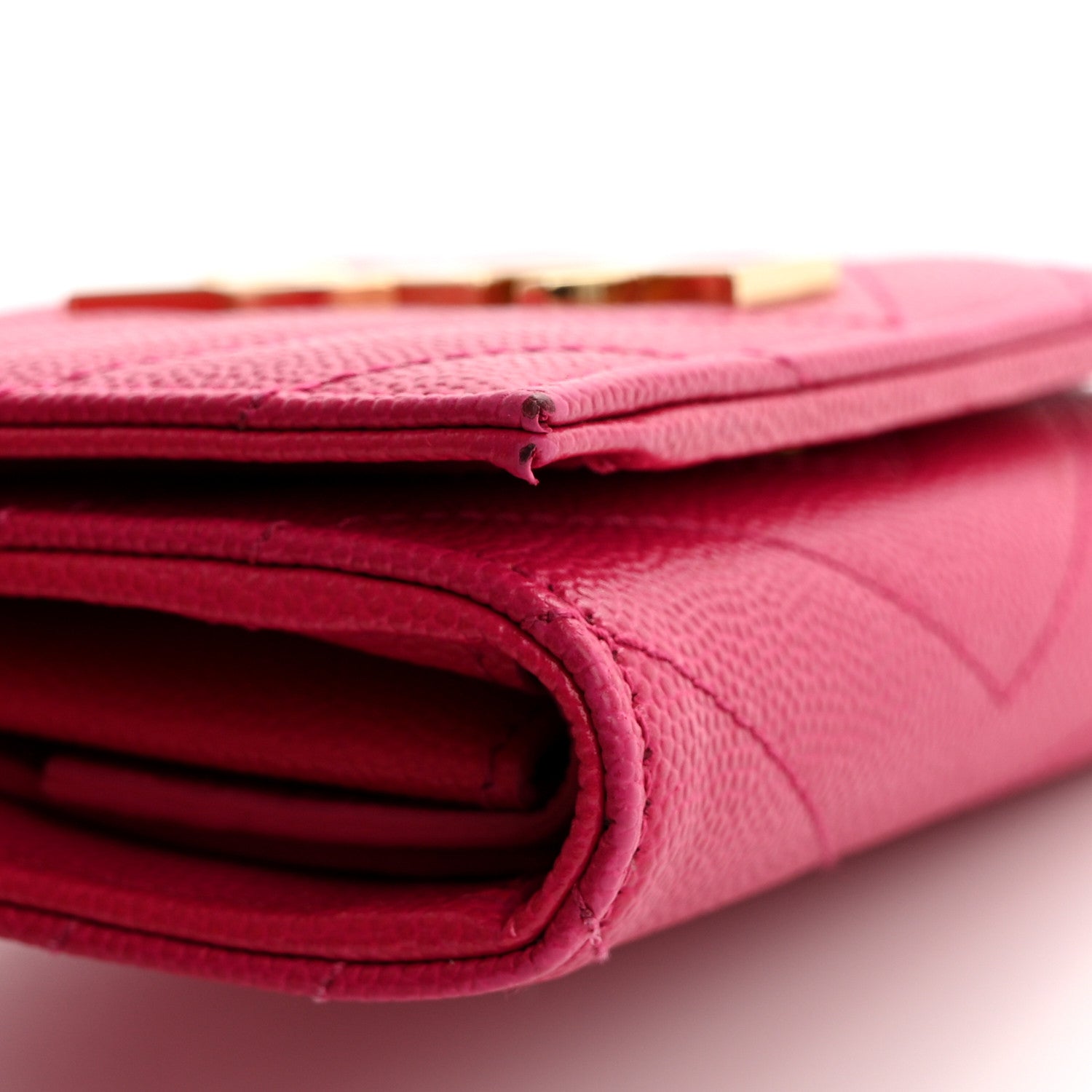 Saint Laurent Grain De Poudre Matelasse Chevron Monogram Compact Wallet Bubblegum 9 of 10