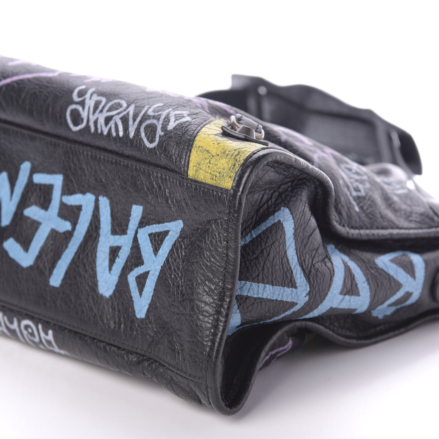 Agneau Graffiti All Over Classic Hardware City Black Multicolor