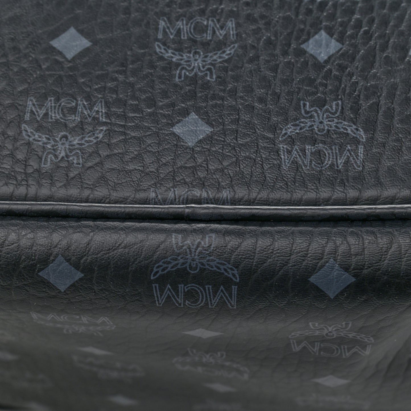 Visetos Medium Liz Reversible Shopper Tote Black