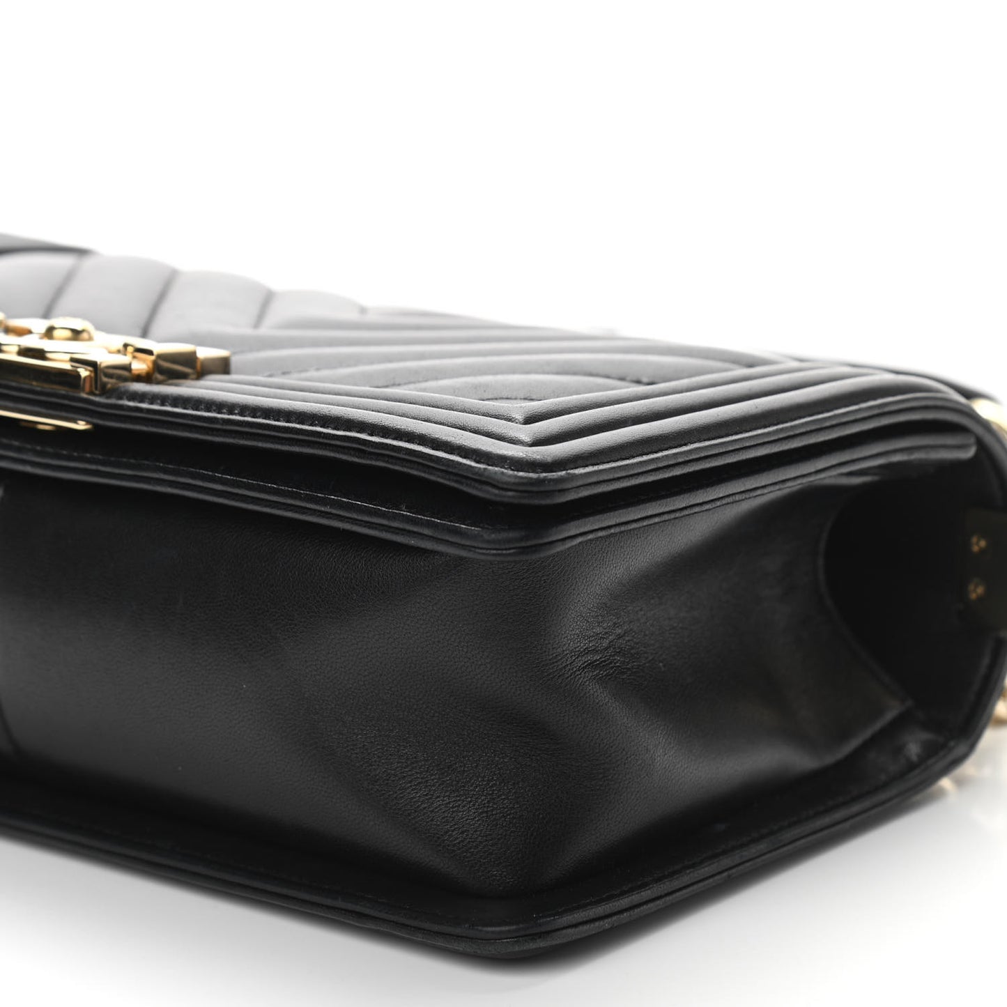 Calfskin Chevron Quilted Medium Boy Flap Black