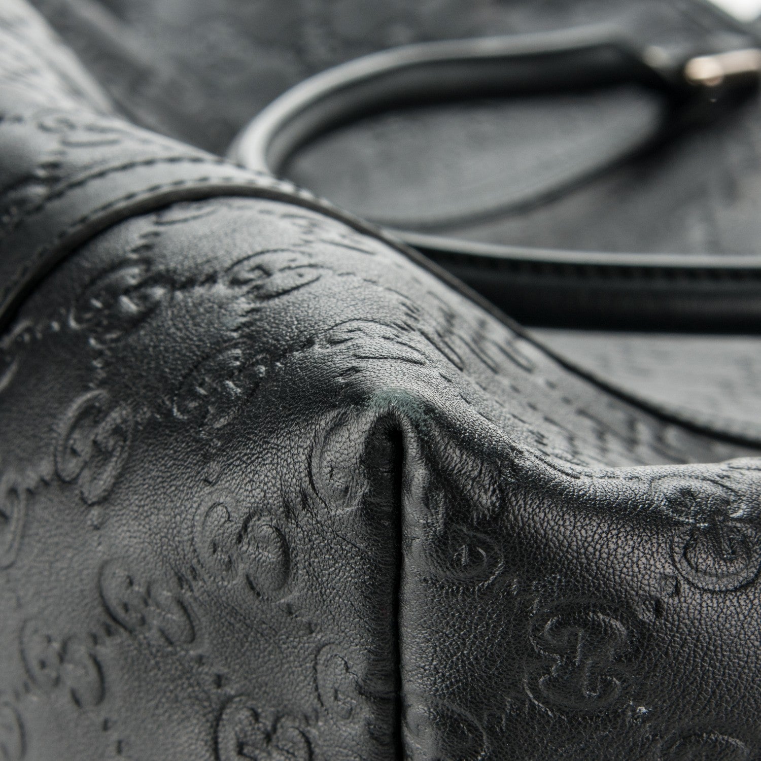Gucci Guccissima Large Joy Tote Black 8 of 9
