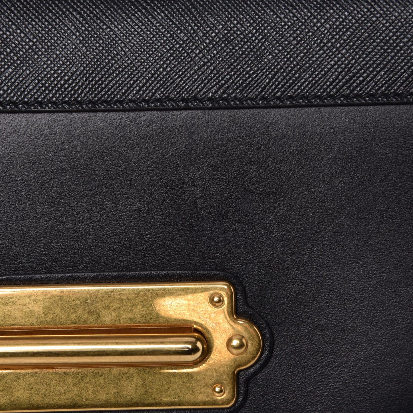 City Calf Saffiano Cahier Bag Black
