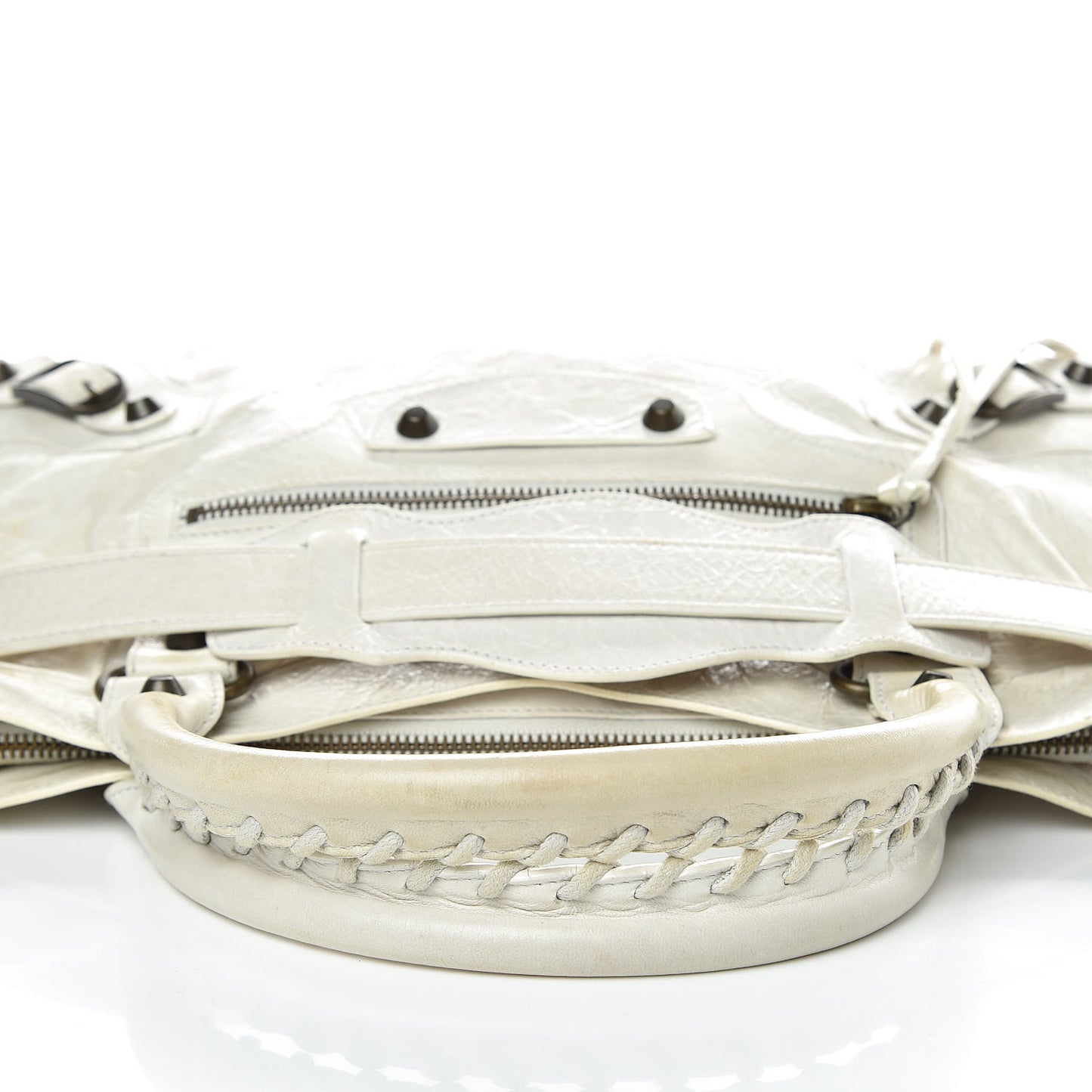 Chevre Classic Hardware First White