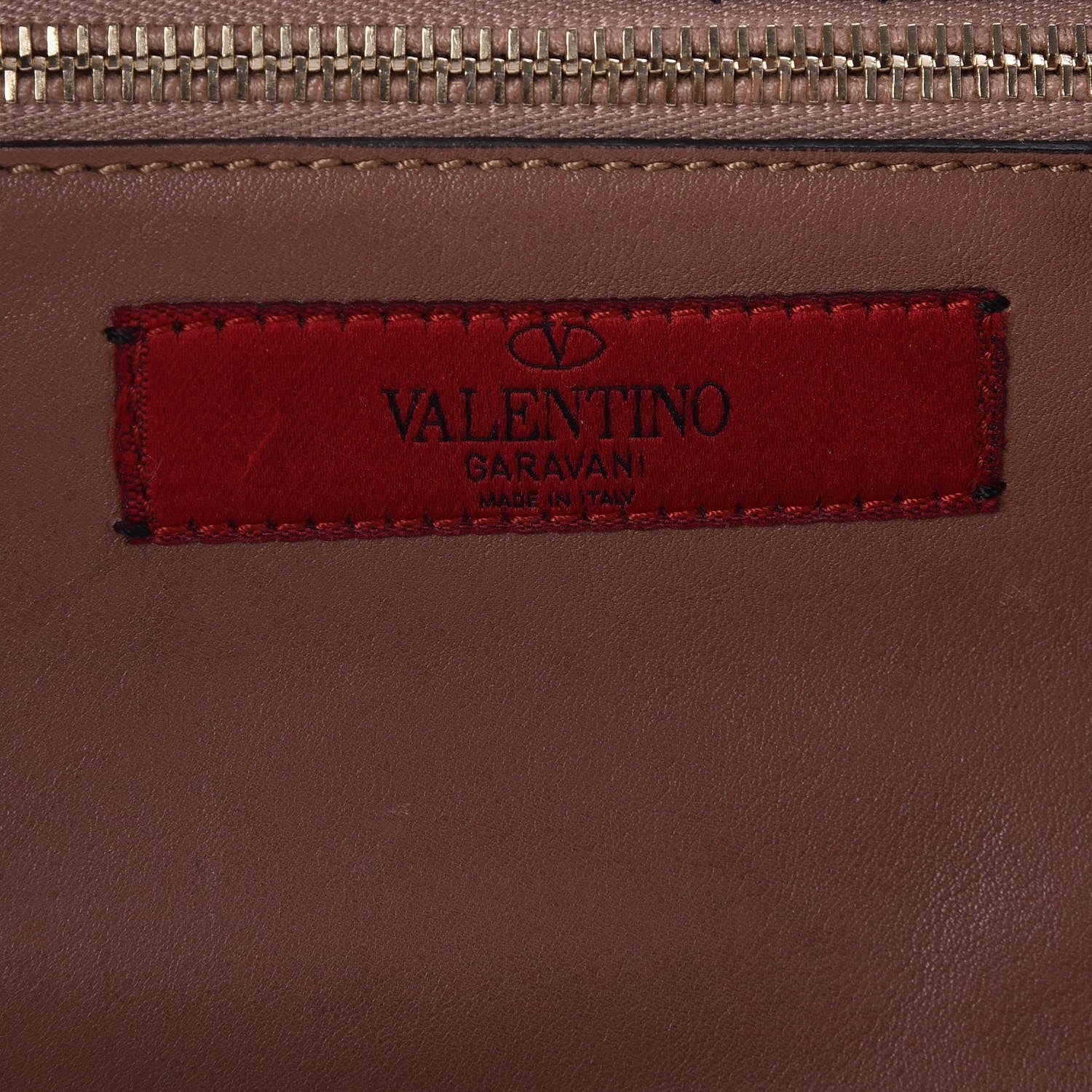 Valentino Garavani Vitello Small Rockstud Tote Poudre 7 of 8