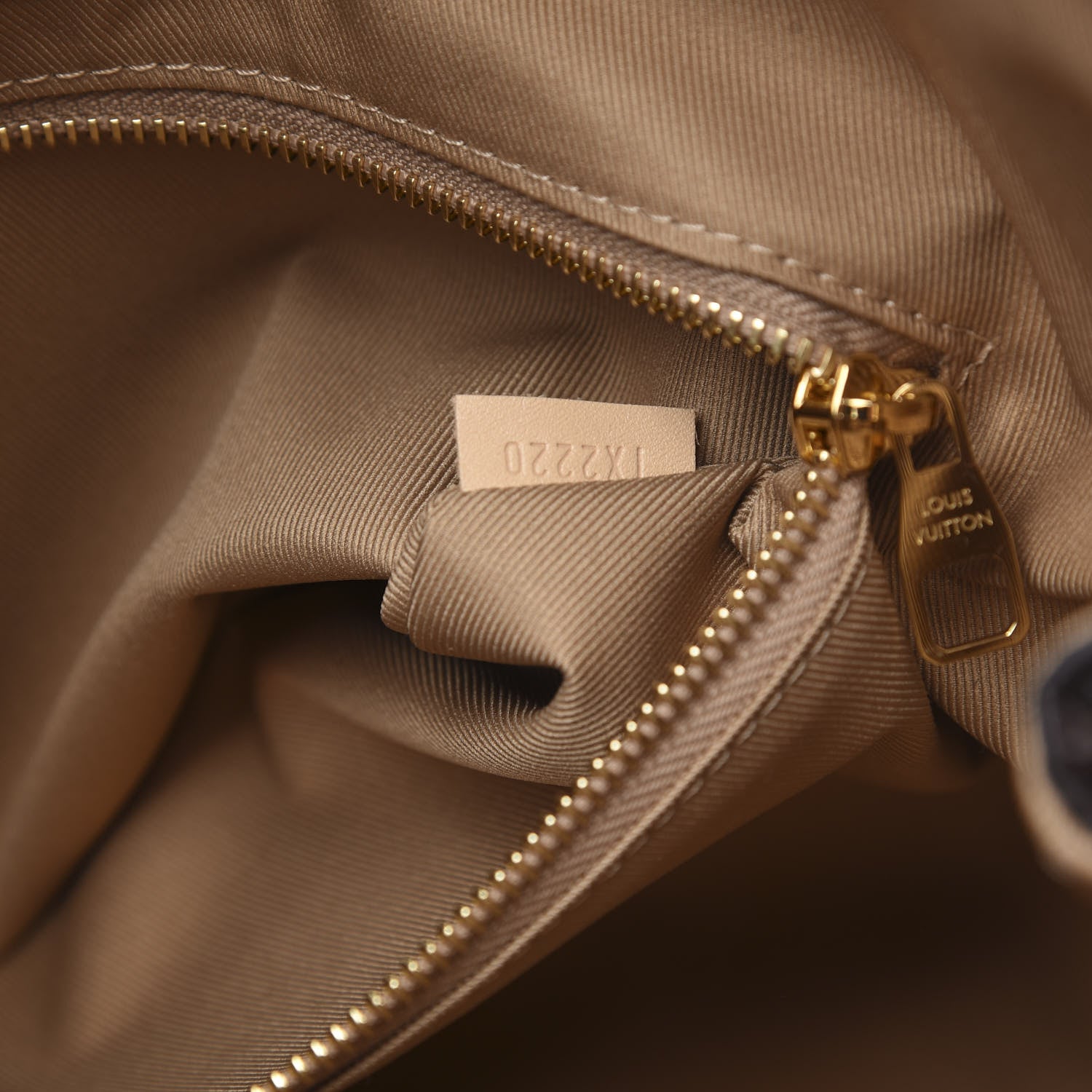 Louis Vuitton Monogram Graceful PM 7 of 11