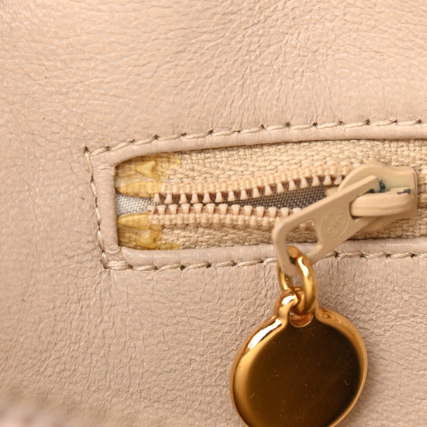 Suede Quilted CC Tassel Flap Camera Case Pink