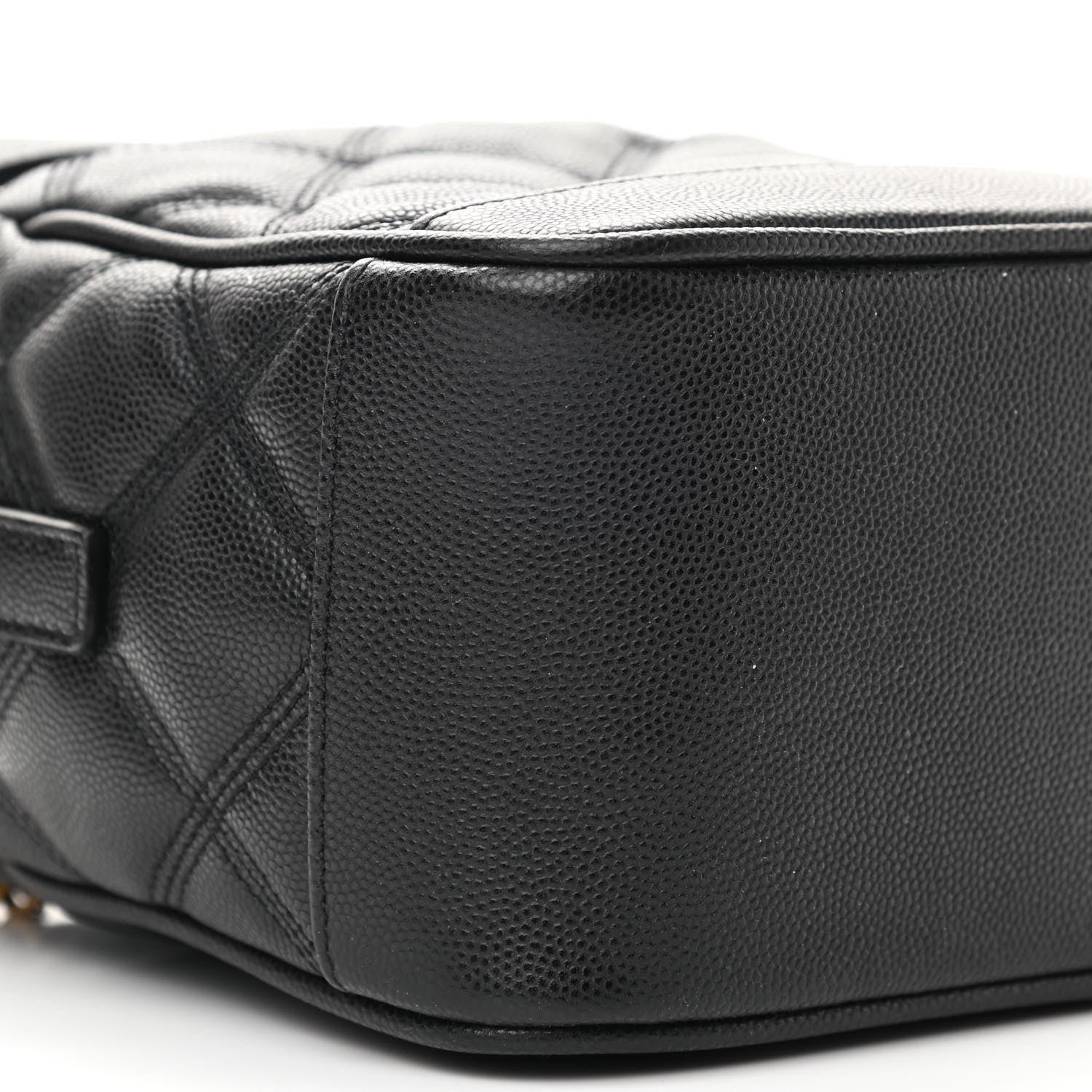 Saint Laurent Grain de Poudre Quilted 80's Vanity Bag Black 9 of 10