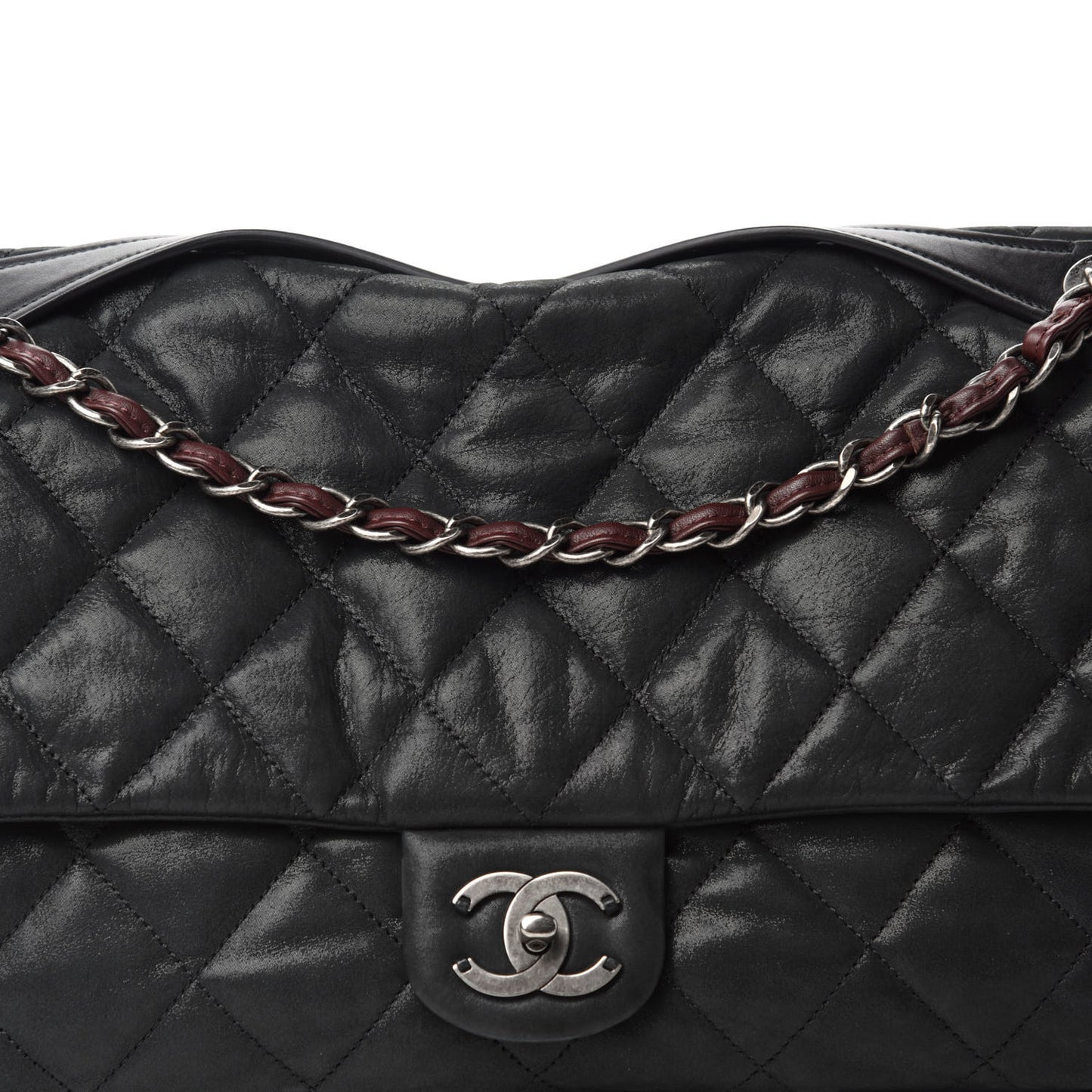 Iridescent Calfskin Jumbo In The Mix Flap Black