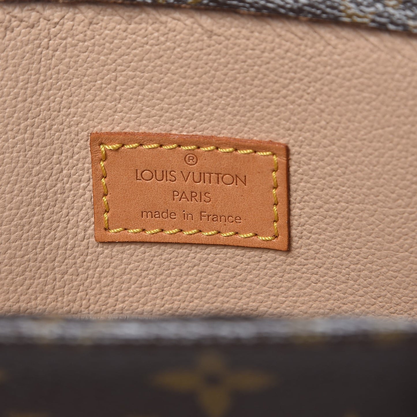 Monogram Sac Plat