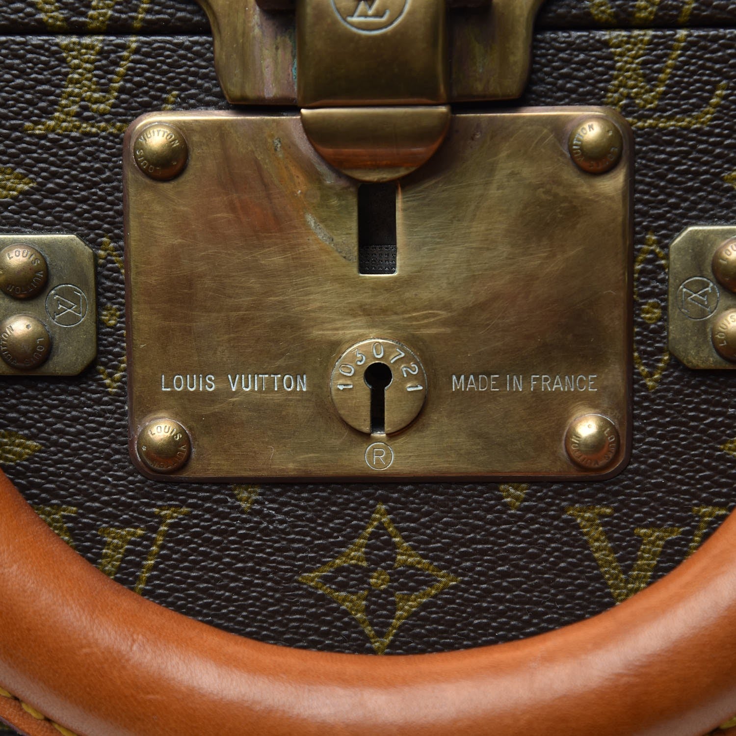 Louis Vuitton Monogram Bisten 70 7 of 37