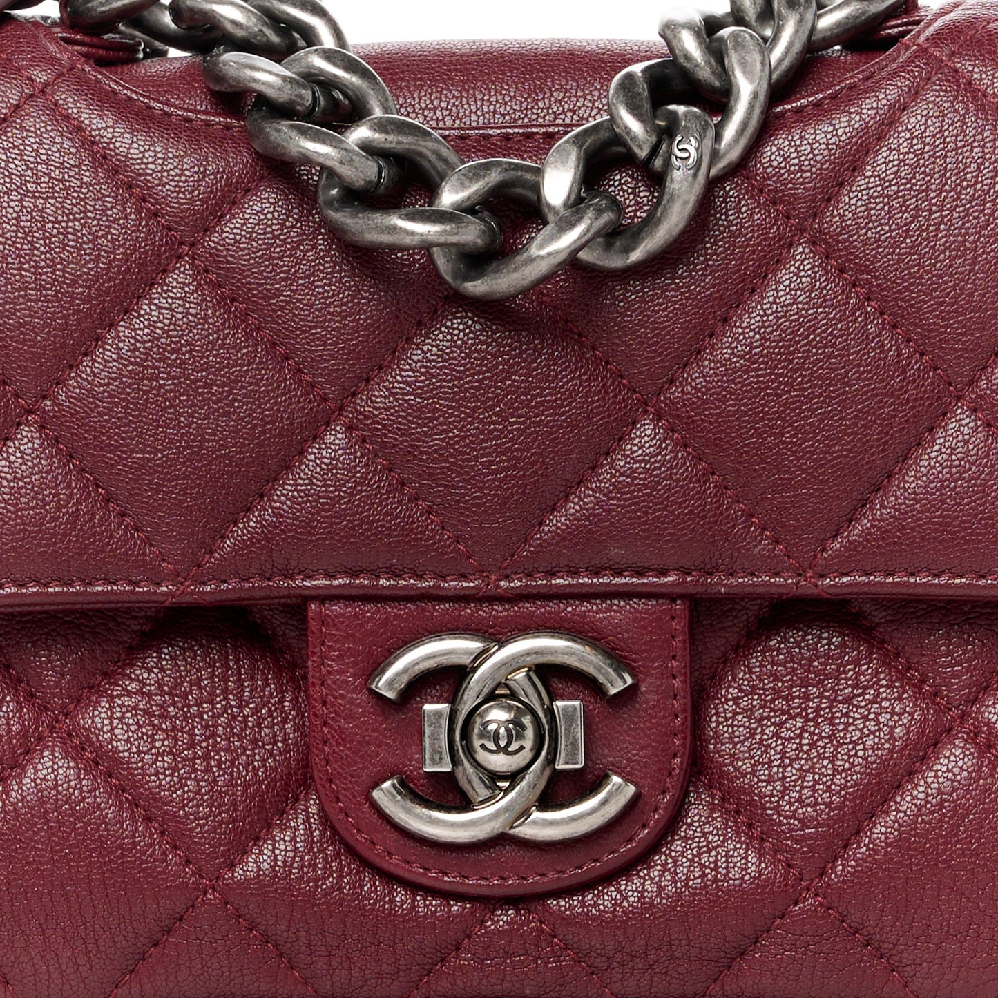 Goatskin Quilted Medium Perfect Edge Flap Burgundy