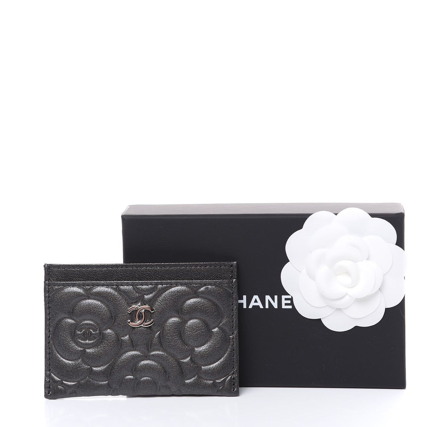 Goatskin Camellia Embossed Card Holder Grey