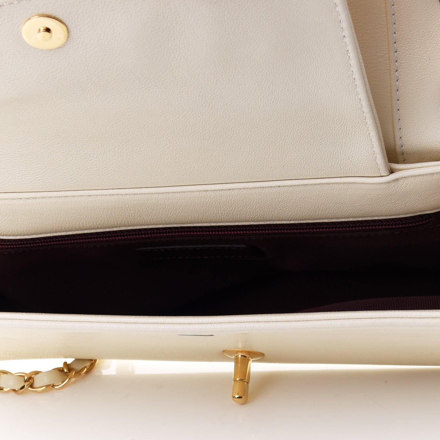 Chanel Sheepskin Quilted Vintage Mademoiselle Flap White 4 of 4