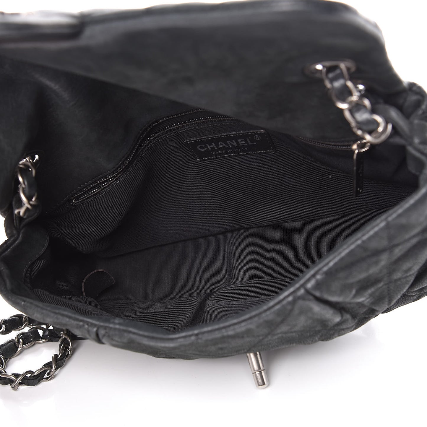 Iridescent Calfskin Small Chic Quilt Flap Black