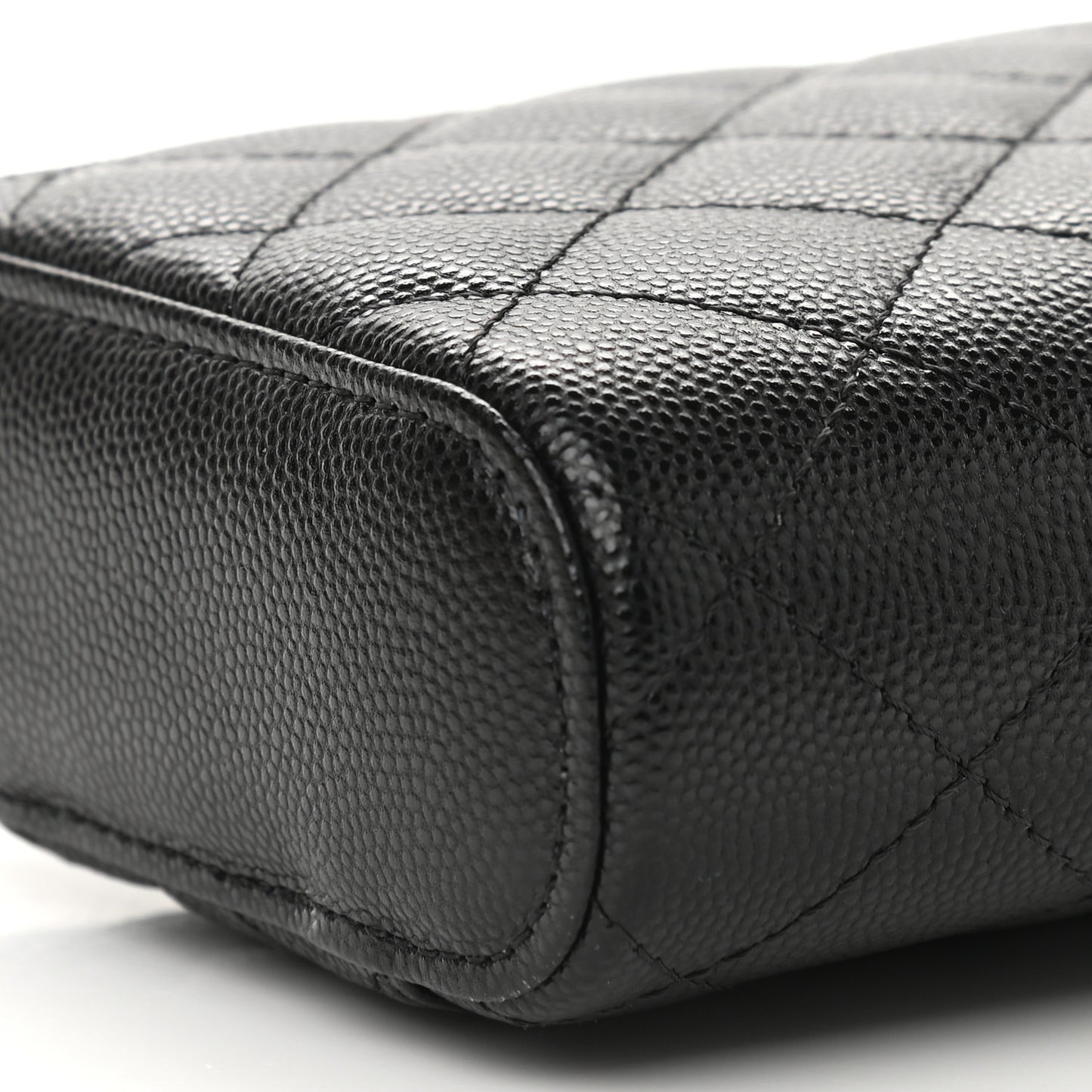Caviar Quilted Small Vertical Coco Beauty Vanity Case With Chain Black