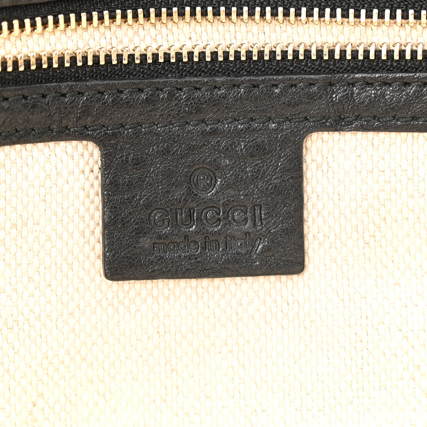Gucci Pebbled Calfskin Medium Soho Clutch Black 6 of 11