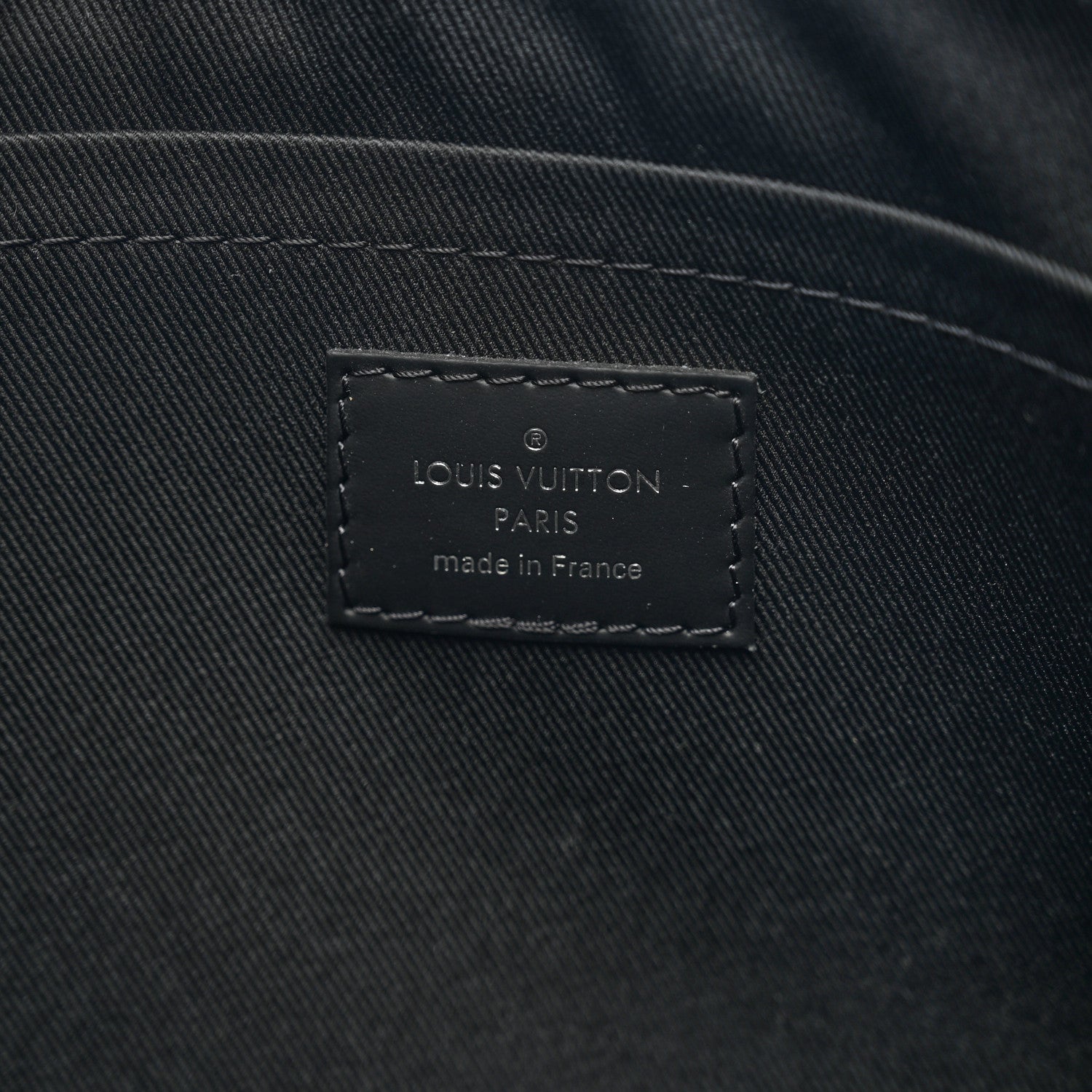 Louis Vuitton Monogram Eclipse Discovery Pochette GM 6 of 6