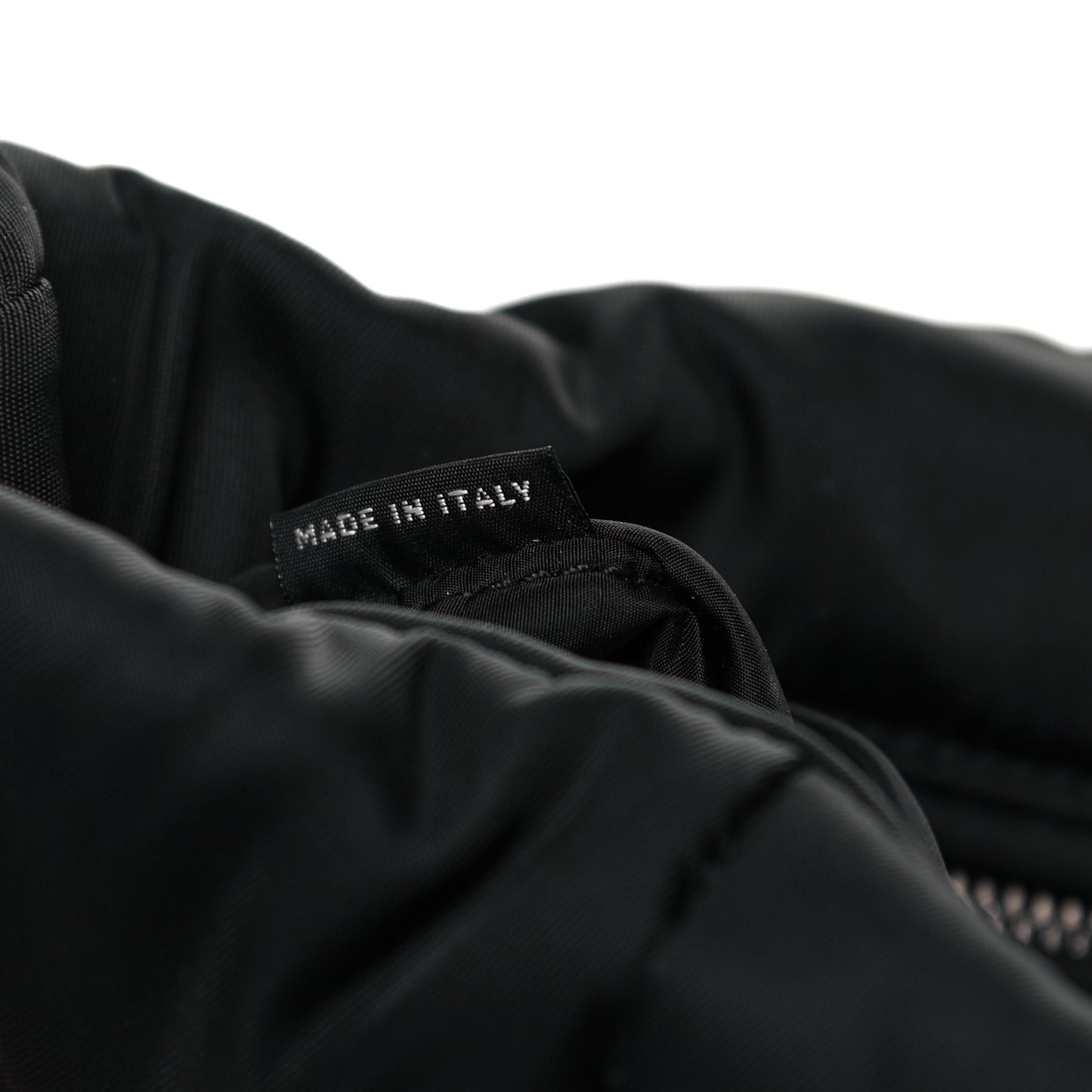 Tessuto Nylon Bomber Sound Chain Flap Shoulder Bag Black