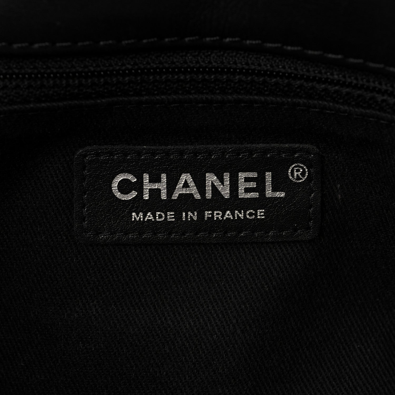 Chanel Calfskin Quilted Double Stitch Hamptons Clutch with Chain Black 5 of 8