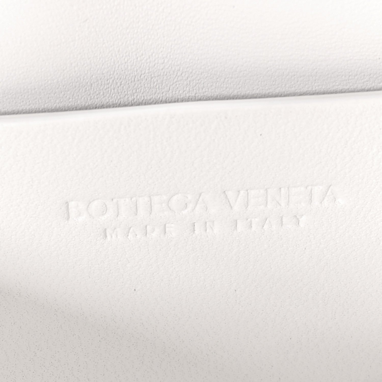 Bottega Veneta Nappa Maxi Intrecciato Padded The Belt Cassette Bag White 6 of 10