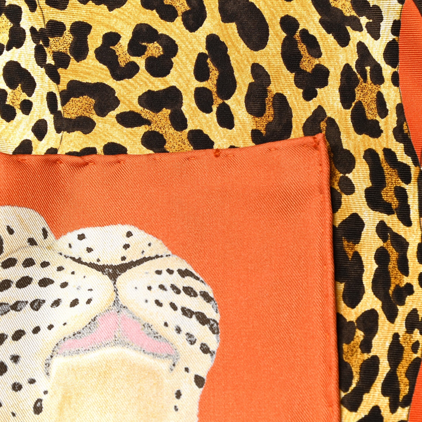 Silk Twill Lazy Leopardesses Scarf 90 Potiron Brun Miel