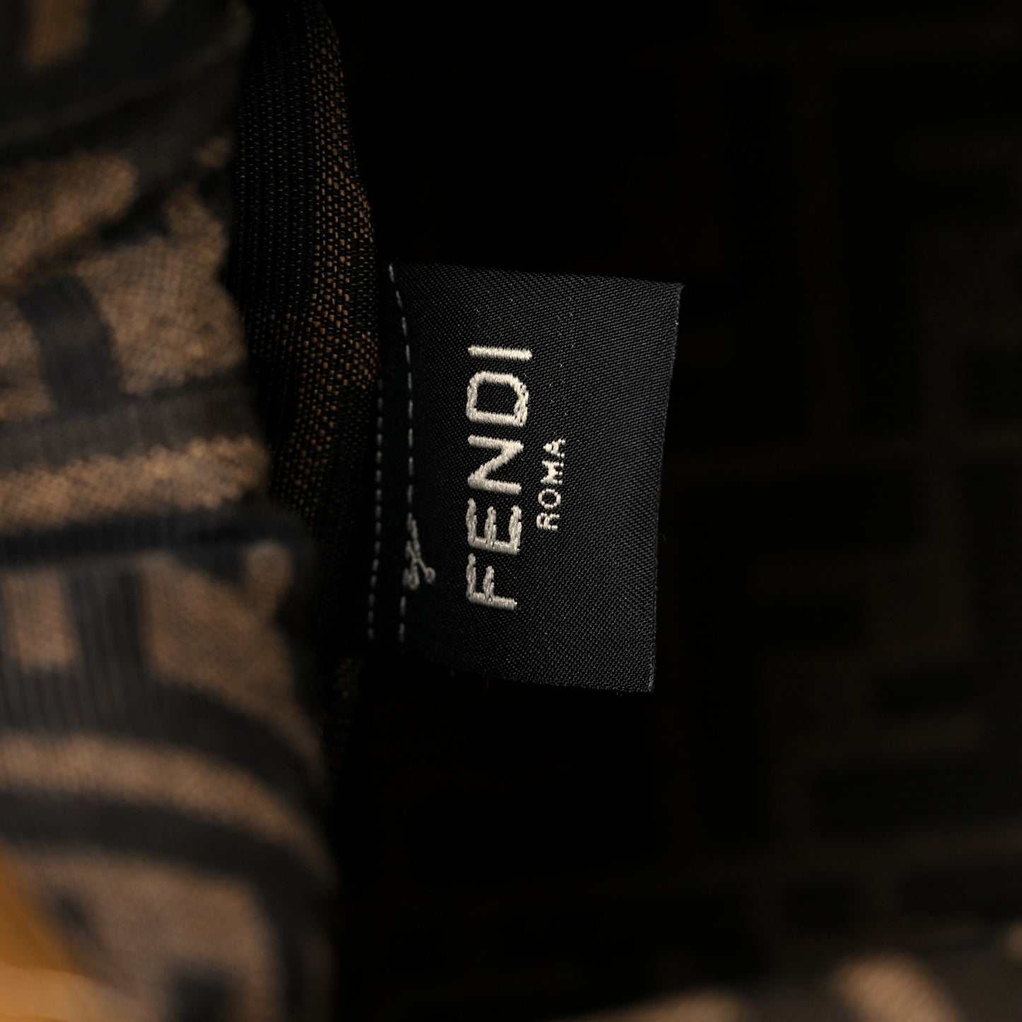 Shiny Nappa Medium Fendi First Caramello