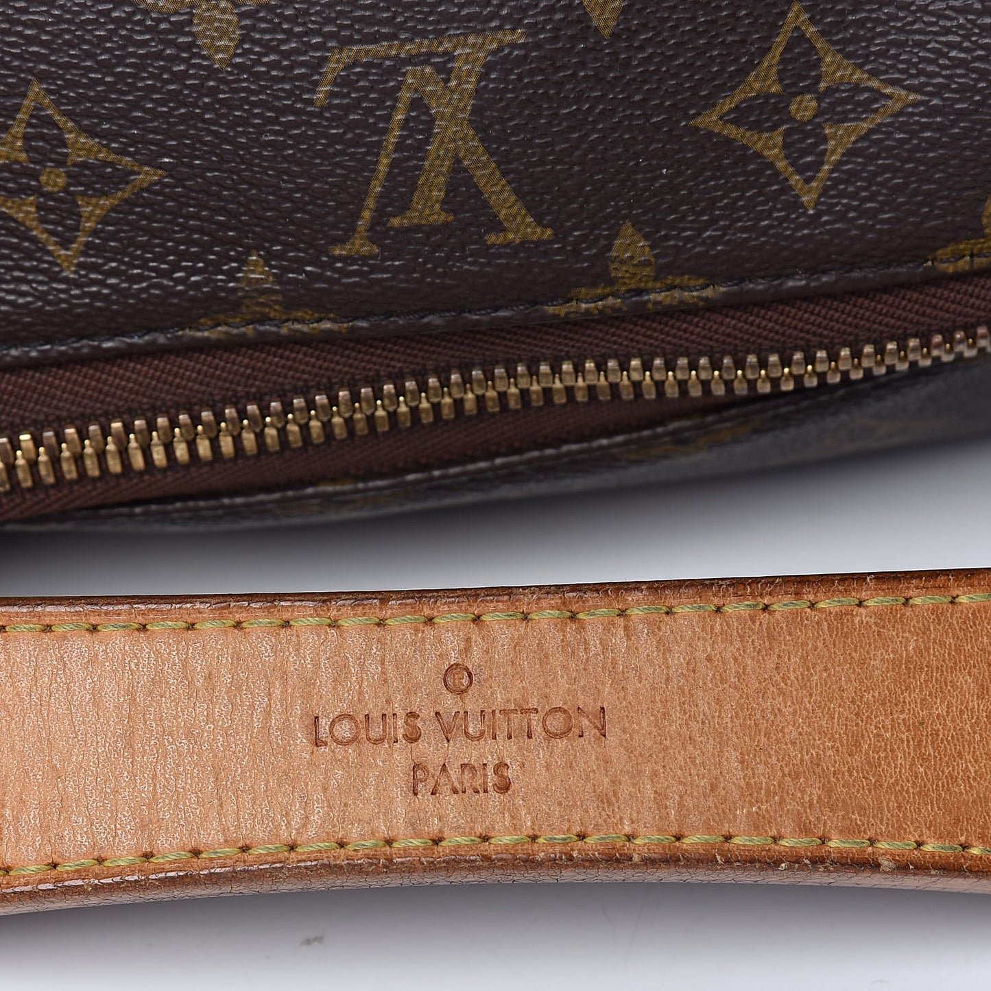 Monogram Sully PM