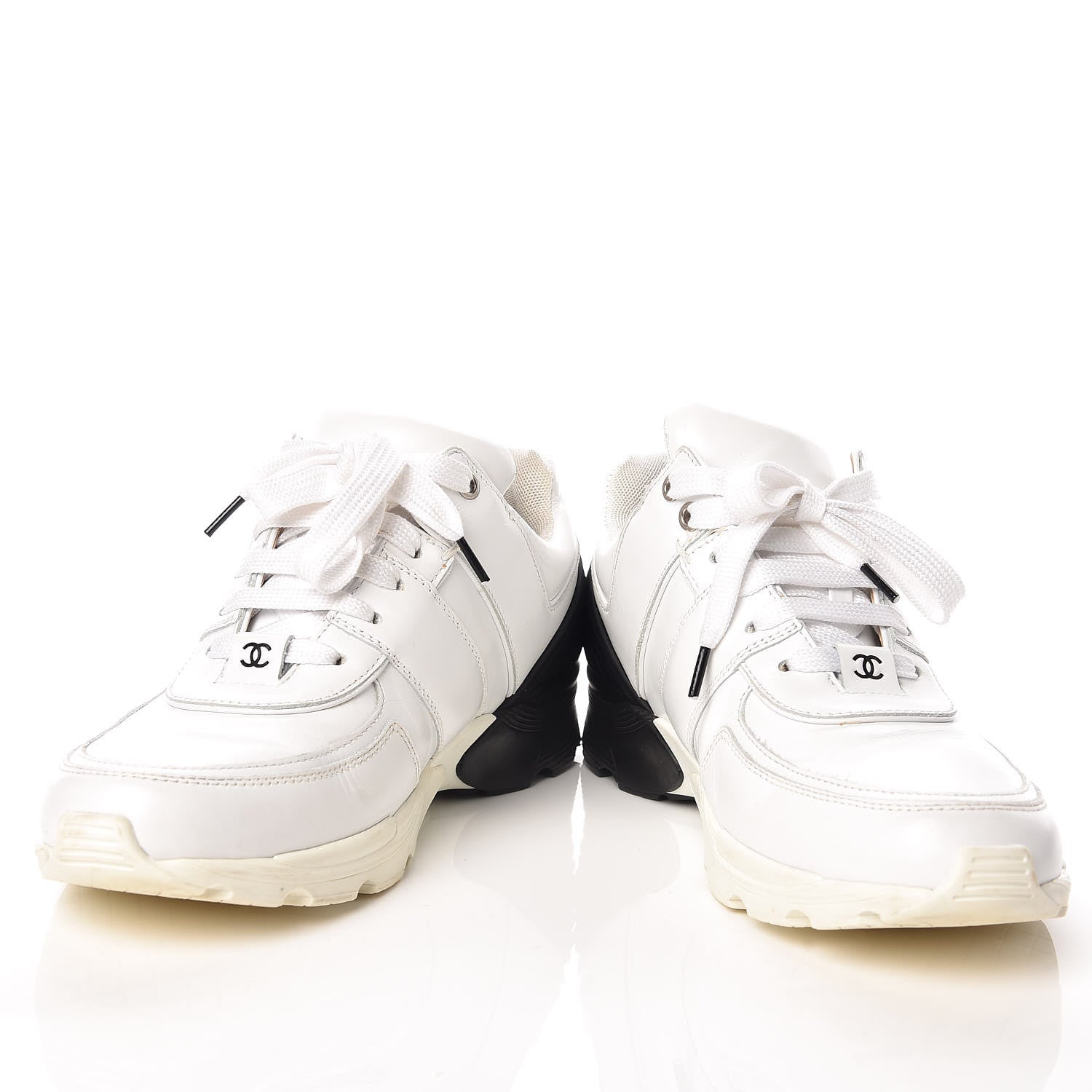 Chanel Calfskin Laminated Womens CC Sneakers 38 White Black 5 of 18