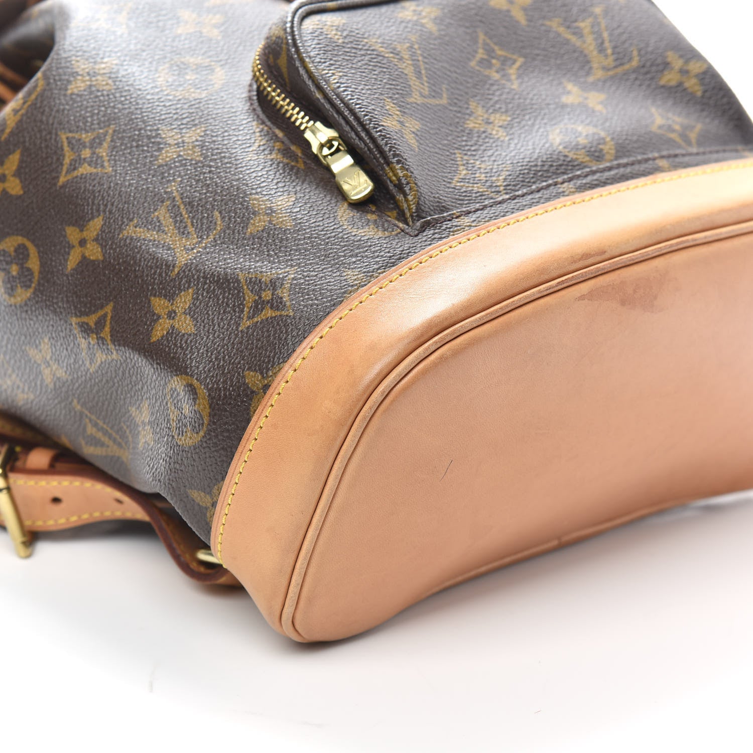 Louis Vuitton Monogram Montsouris MM Backpack 8 of 9