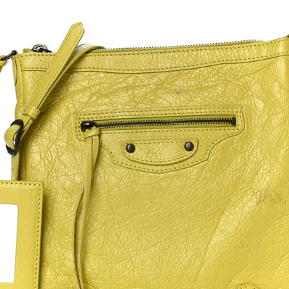 Balenciaga Agneau Classic Hardware Flat Crossbody Jaune Poussin 6 of 17