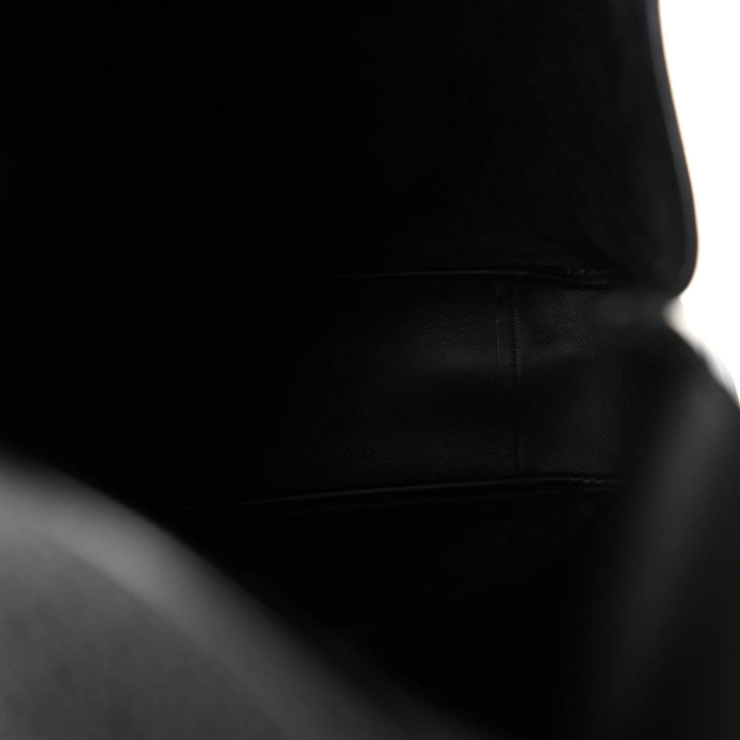 Smooth Calfskin Large Le 5 A 7 Soft Hobo Black