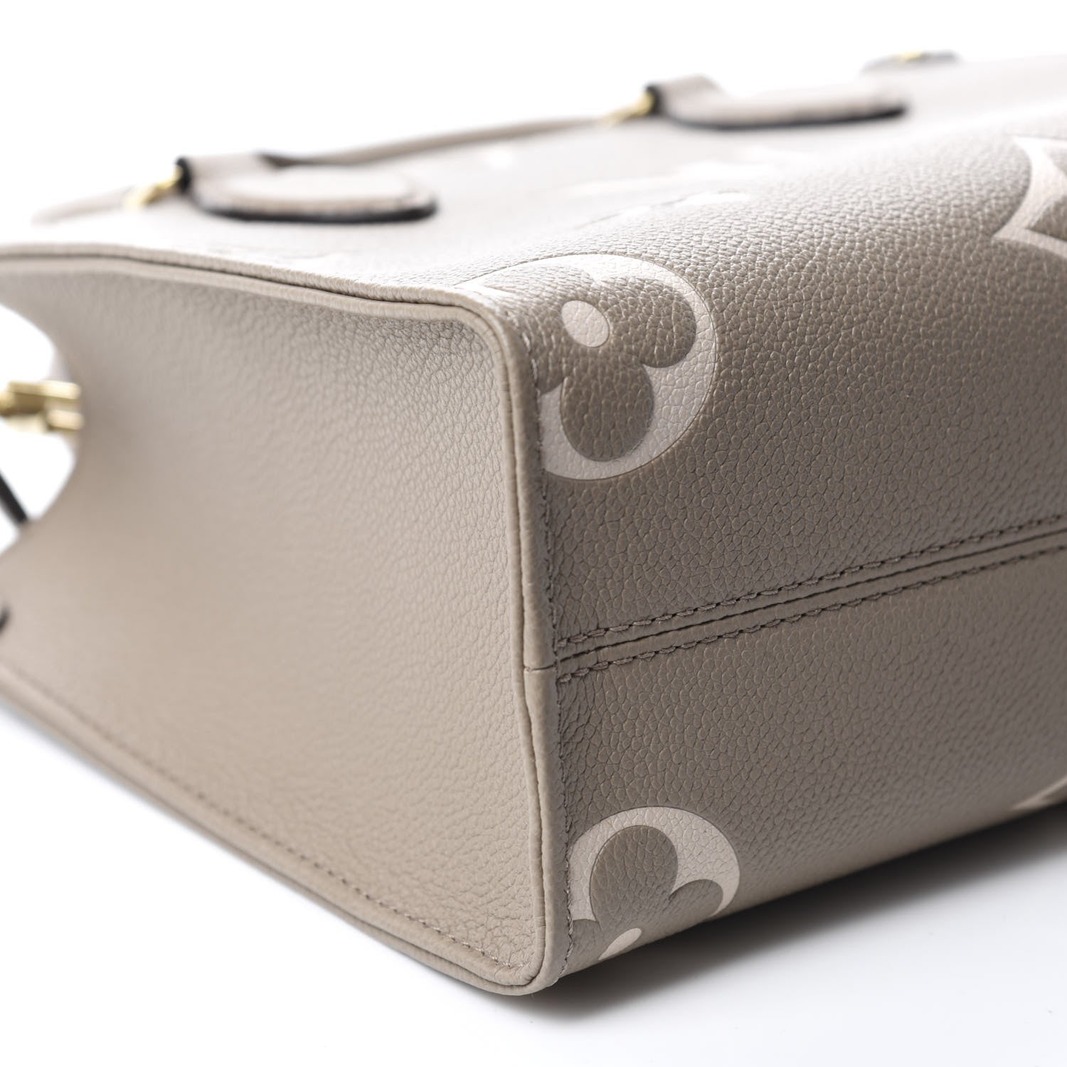 Louis Vuitton Empreinte Monogram Giant Onthego PM Tourterelle Creme 6 of 10