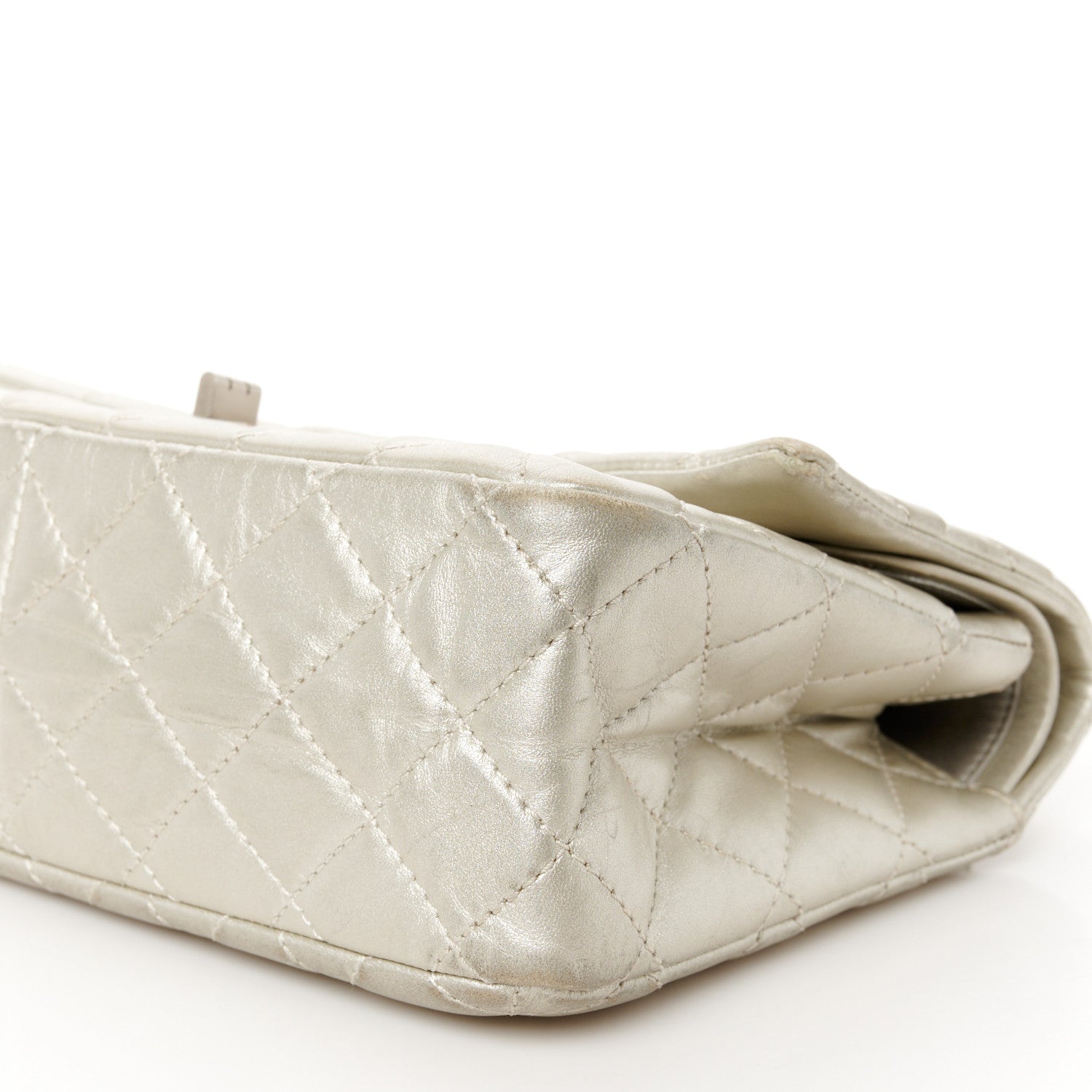 Chanel Metallic Lambskin Quilted 2.55 Reissue 226  Pale Gold 10 of 13