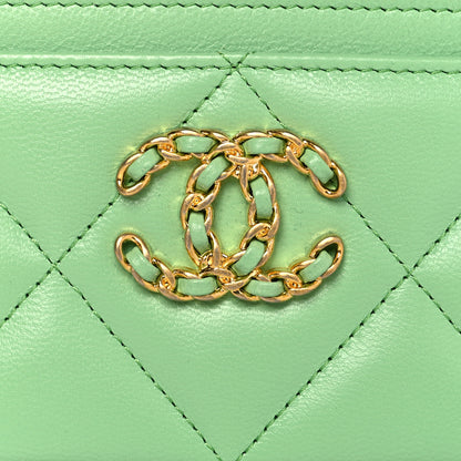 Chanel Shiny Goatskin Quilted Chanel 19 Card Holder Green 8 of 10